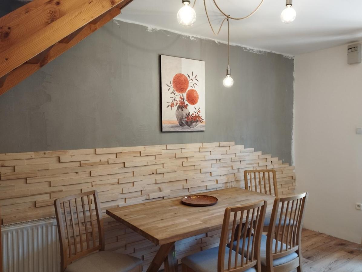 Ferienwohnung Liliomfa Apartman Szigliget Exterior foto